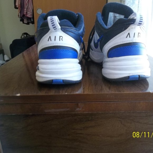 Mens Nike Air Monarch Size 8 Blue/White/Black Training Shoes